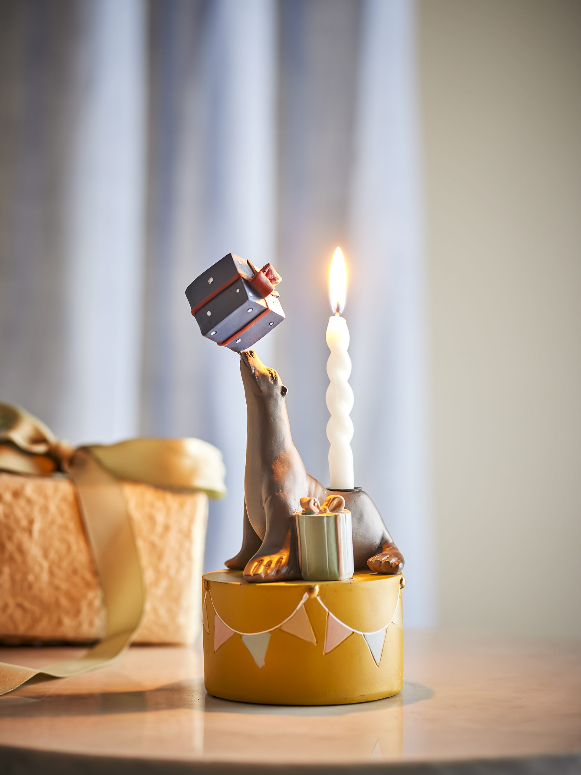 Bloomingville Mini Seal Candle Holder, Multi, Polyresin