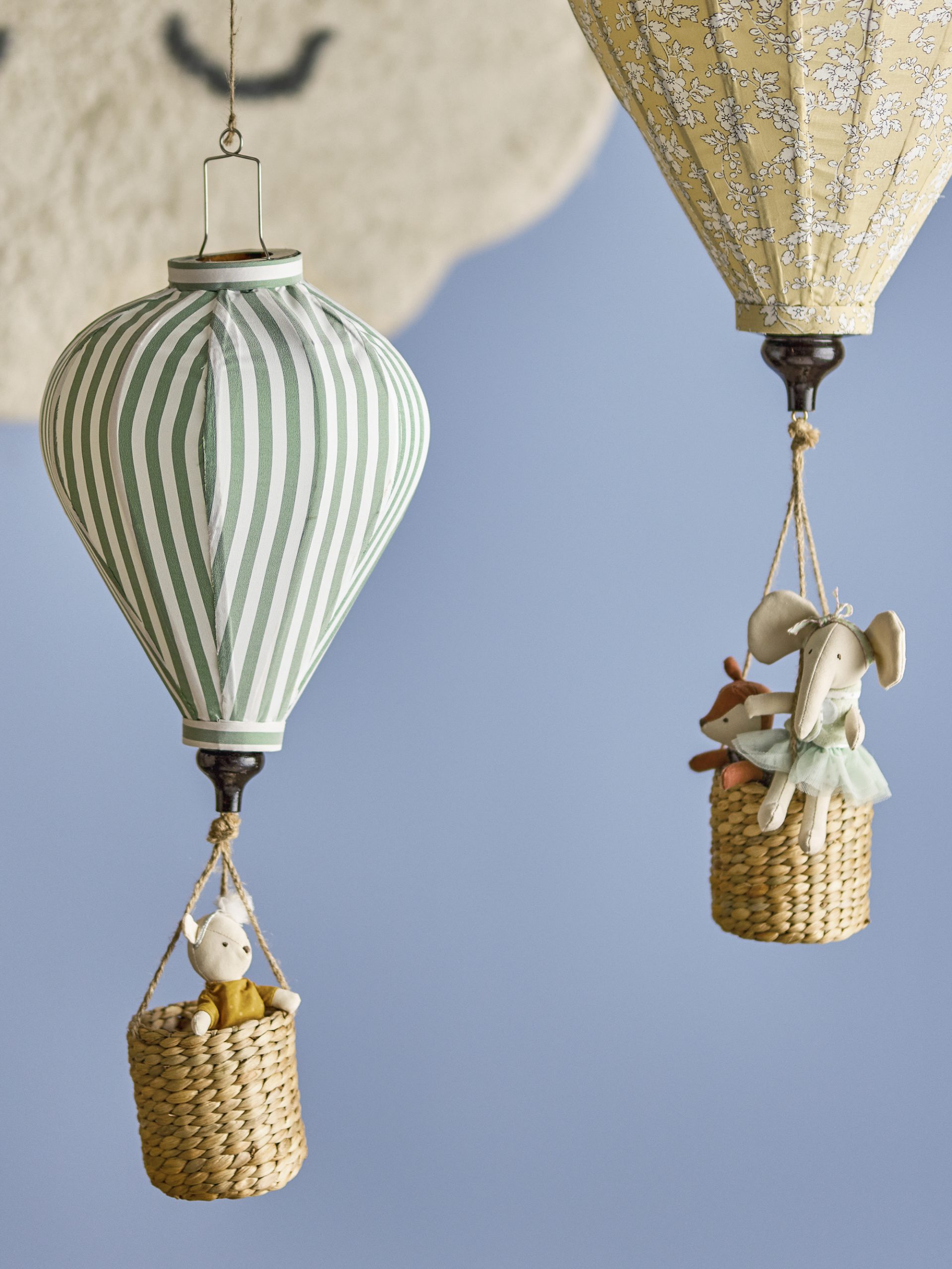 Bloomingville Mini Pomp Mobile, Green, Polyester